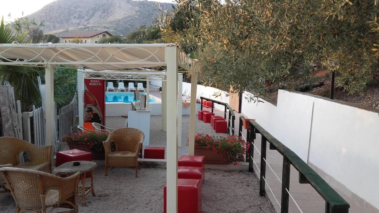 "San Placido Green House" Villa Con Piscina Castel di Iudica Экстерьер фото